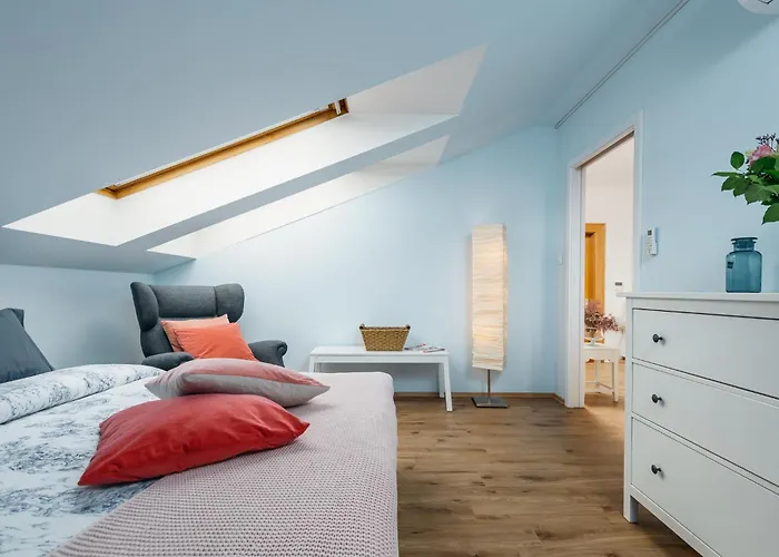 Mia Cozy Apartment With Prague Castle View, Parking & Ac